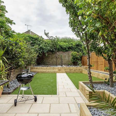 Stopover At Orchard Garden Apartment With Great Outdoor Space Portsmouth Buitenkant foto